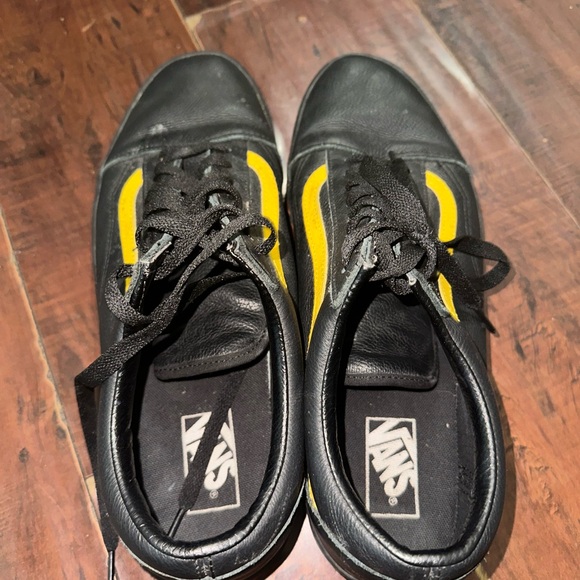 Condition: Used (normal wear)
Men’s shoes - Picture 2 of 5